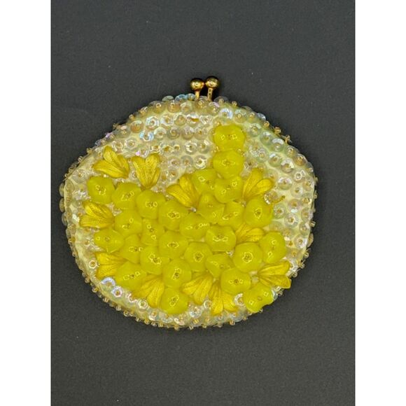 Vintage Dilill Yellow Beaded Coin Purse 50s Satin - Picture 2 of 6